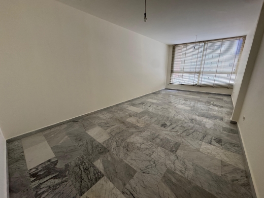 90 SQM Office For Sale in Hamra, Ras Beirut
