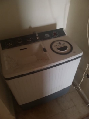 Twin Tub Washing Machine
