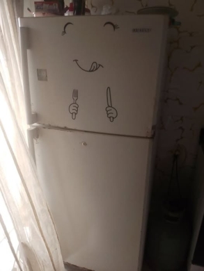 Medium sized refrigerator