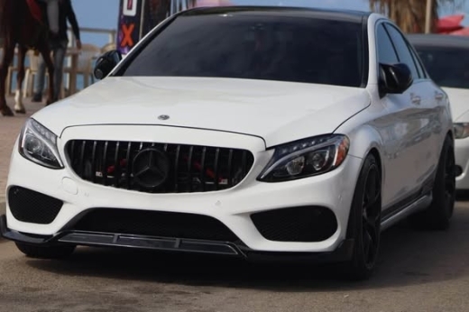 Mercedes-Benz C 300 2016