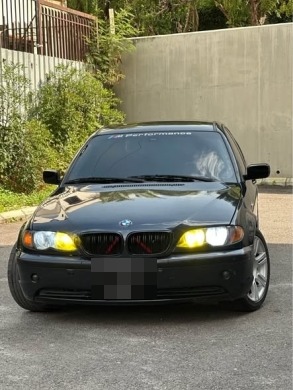 Toyota Boy 325 2003