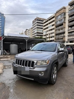 Jeep Grand Cherokee Overland 2011