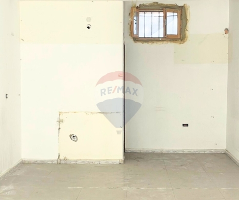 R9-3083 Shop for Sale in Menyeh – Dannieh محل للبيع في المنية الضنية