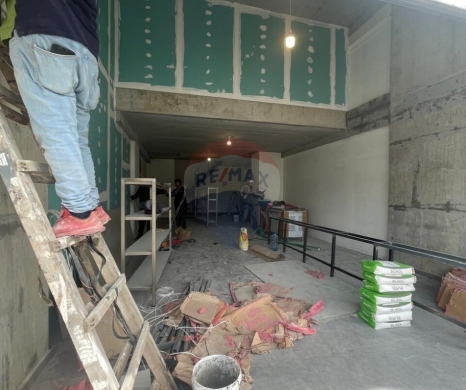 R9-3190 Shop for Rent in Nakhleh – Koura مستودع للإيجار في نخلة الكورة (100 m², 2 Floors, Wide Façade)