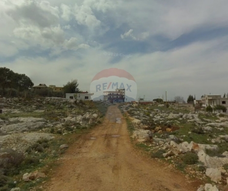 R9-3220 Land for Sale in Izal – Danniyeh أرض للبيع في إيزال الضنية (1000 m², Zoning 20/50)