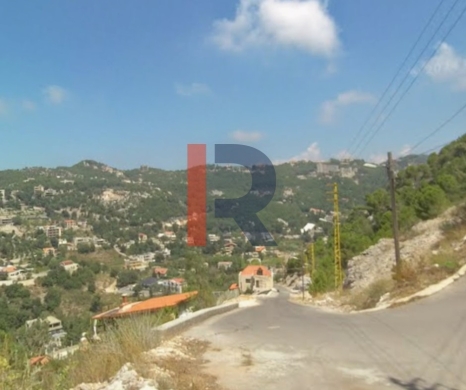 R9-3225 Land for Sale in Al Shouweir – Metn (990 m² Residential)