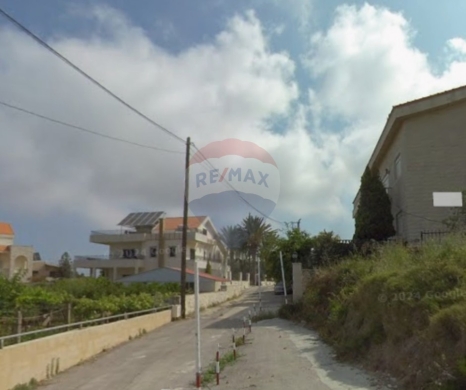 R9-3232 Land for Sale in Qalhat Koura – 588 m² أرض للبيع في قلحات الكورة – 588 متر مربع