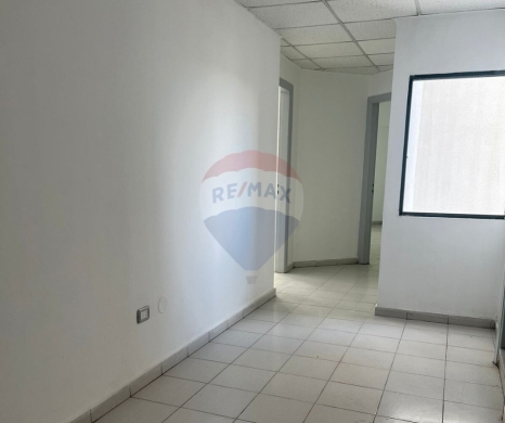 R9-3240 Office for Rent in Sahat Nour Tripoli – 80 m² SEO Title: مكتب للإيجار في ساحة النور طرابلس – 80 متر مربع