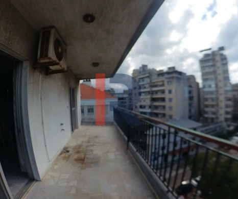 R9-3259 Apartment for Rent in Miten Street Tripoli – 140 m²