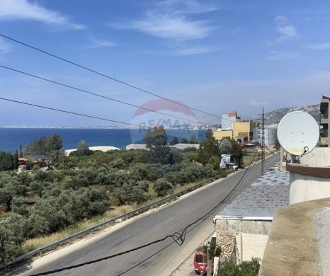 R9-3261 Land with Building for Sale in Hrayche Batroun أرض مع بناء للبيع في حريشة البترون