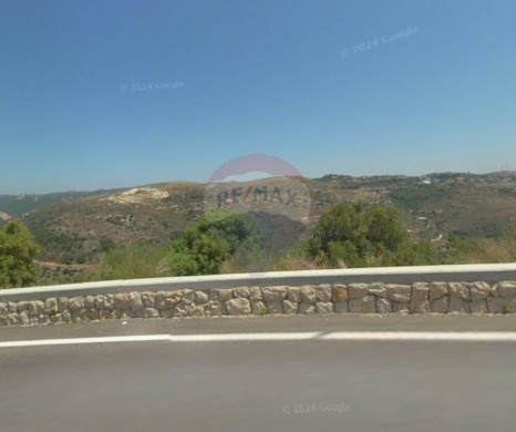 R9-3277 Land for Sale in Kour Batroun – 3,660 m², Zoning 25/50 أرض للبيع في كور البترون – 3,660 متر مربع، تصنيف 25/50