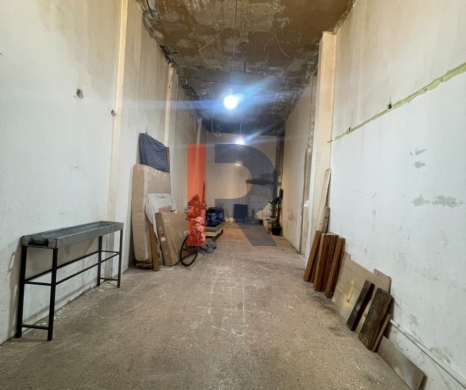 R9-3374 Two Connected Shops for Sale in Jabak Beddawi Tripoli – 106 m²