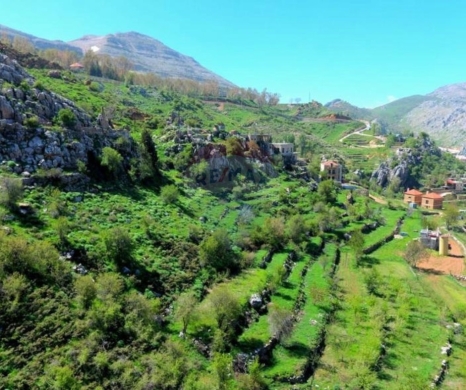 R9-3493 Land for Sale in Laqlouq, Byblos District – 2571 m²أرض للبيع في اللقلوق جبيل – 2571 م²