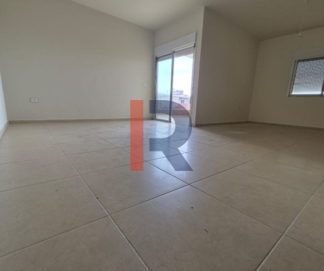 R9-3496 Villa for Sale in Nahr Ibrahim, Jbeil District – Sea View
