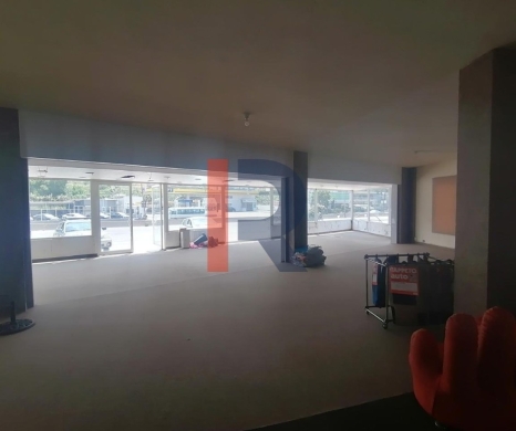 R9-3498 Landmark Commercial Building for Sale in Halat, Jbeil – 2100 m², 6 Floors