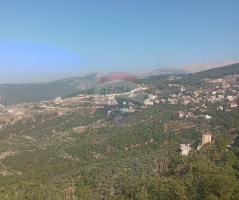 R9-3704 Land for Sale in Aabdine – Bcharre, 4000 m², Zoning 20/40أرض للبيع في عبدين بشري – 4000 م²، تصنيف 20/40