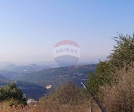R9-3716 Land for Sale in Chibtine – Batroun, 2925 m²أرض للبيع في شبتين البترون – 2925 م²