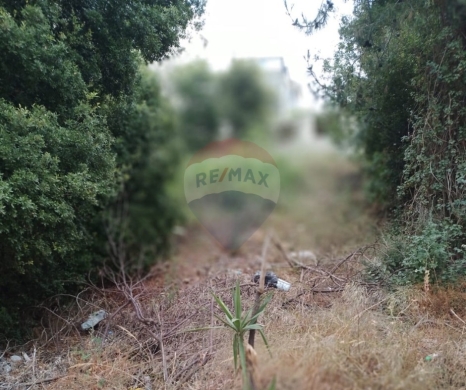 R9-3736 Land for Sale in Broumana – Kanabeh, 490 m², Zoning 30/90 أرض للبيع في برمانا كنَبه – 490 م²، تصنيف 30/90