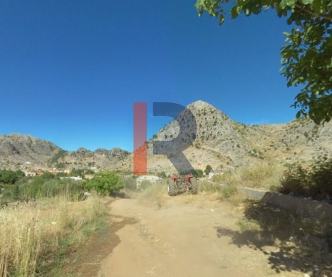 R9-3752 Land for Sale in Laqlouq – Ehmej, Mount Lebanon, 5,850 m², Zoning 10/25