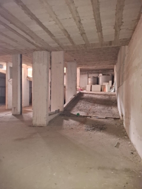 Commercials for rent dans Mazraat Yachouh - High Ceiling Depot for Rent in Mazraat Yachoua - Metn