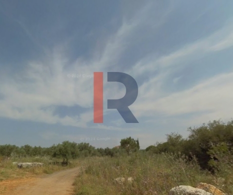 R9-3819 Land for Sale in Btorram – Koura, 1,550 m², Zoning 20/40