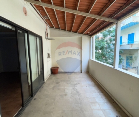 R9-3838 Office for Sale in Mina Road – Tripoli, 66 m²مكتب للبيع في طريق الميناء – طرابلس، 66 م²
