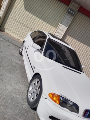 BMW in Zahleh - i330 model 2000