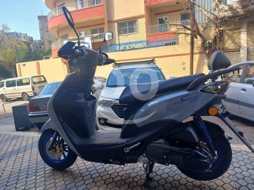 Motorcycles & ATVs in Berj Hammoud - سويت عزو 2023