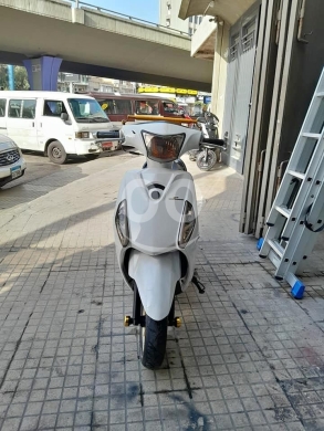 Motorcycles & ATVs in Berj Hammoud - Sweet Azzo