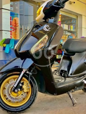 Motorcycles & ATVs in Tripoli - Sweat