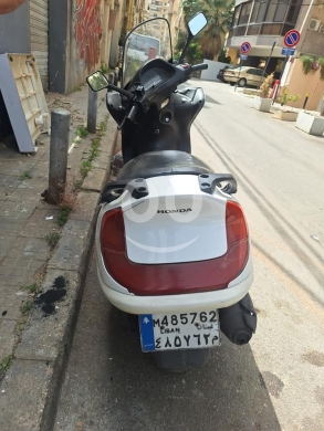 Motorcycles & ATVs in Beirut City - Forsighte SE