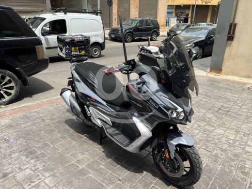 Motorcycles & ATVs in Beirut City - ADV 350