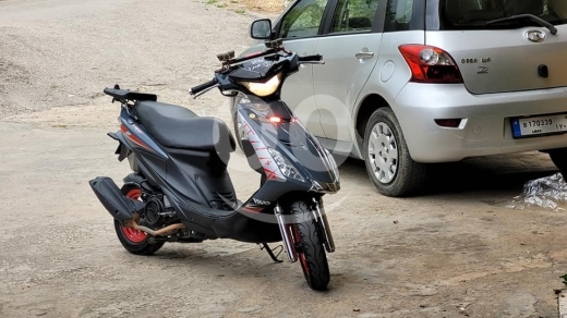 Motorcycles & ATVs in Tripoli - V180