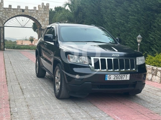 Jeep in Nabatyeh - grand Cherokee موديل ٢٠١٢