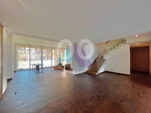 Apartments for sale dans Beyrouth - Luxurious 500 m2 Duplex Apartment Having a Panoramic Sea View for Sale OR Rent in Down Town