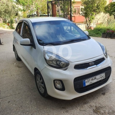Kia in Bourj el Barajneh - Kia picanto 2015