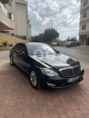 Mercedes-Benz in Jeita - MERCEDES S550 2007