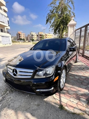 Mercedes-Benz in Jal el-Dib - Mercedes c250 2012