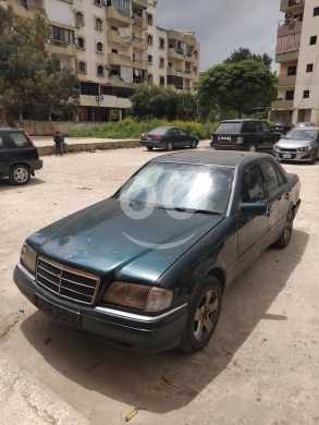 Mercedes-Benz in Tripoli - C230 1997