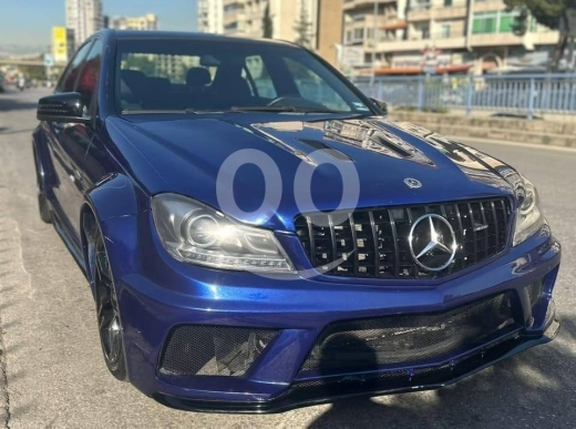 Mercedes-Benz in Beirut City - Mercedes c300 2011