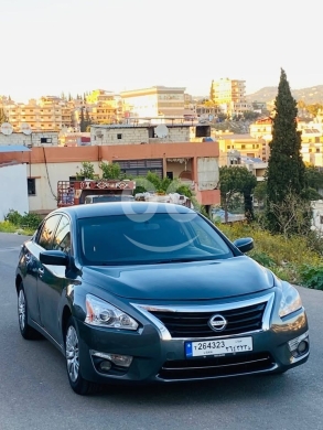 Nissan dans Beyrouth - Nissan Altima 2014