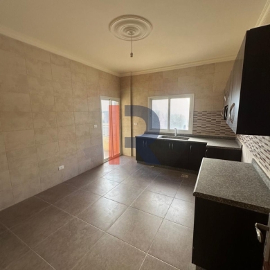 R9-1637 For sale: Spacious 178m² ground floor apartment in Barsa, Koura