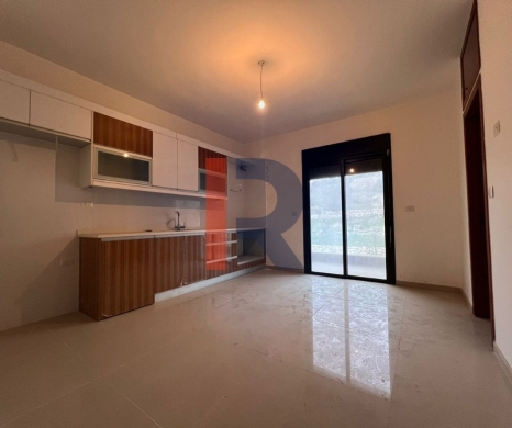 R9-2050 Super Deluxe Apartment 206m for sale in Kfarsaroun - Koura