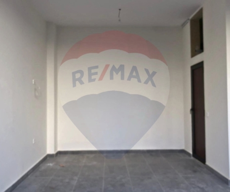 R9-2148 Shop for sale in Abu Samra Manar