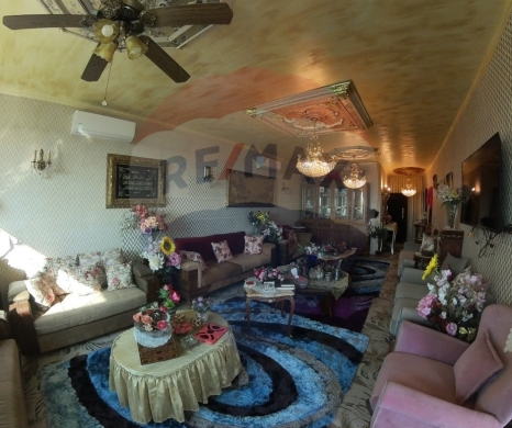 R9-2169 Apartment 180m for sale in Anfeh