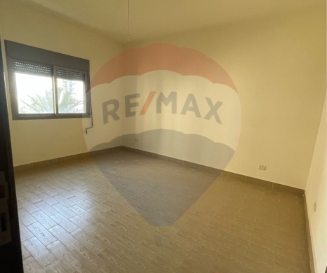 R9-2182 Apartment 200m for Sale in Boulevard Tripoli – Very Good Condition