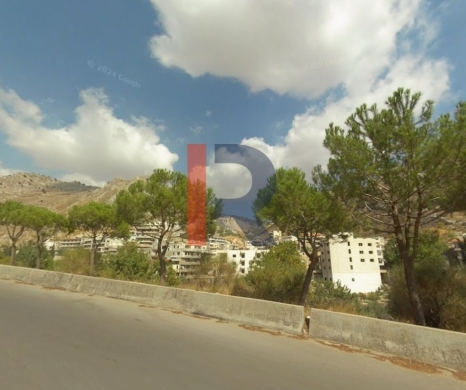 R9-2293 Land for Sale in Wadi Al Arayech Zahle – 1,390 m²