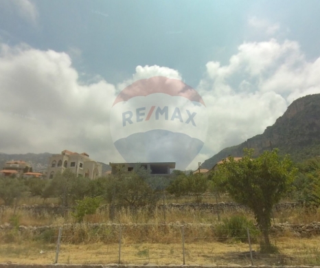 R9-2467 Land 829m for Sale in Douma – Batroun