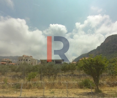 R9-2467 Land 829m for Sale in Douma – Batroun