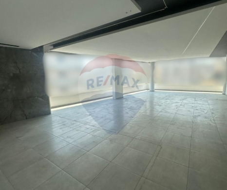 R9-2524 Office 200m for Rent in Nakhleh – Koura